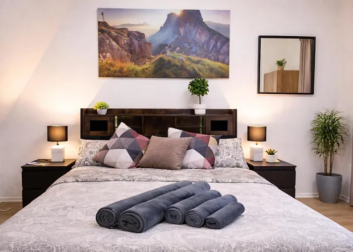 Comfortable Private On Elbe River *