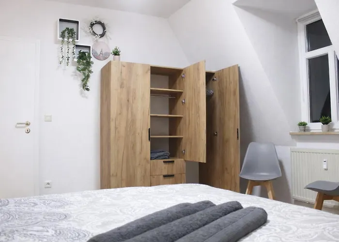 Comfortable Private On Elbe River Hotel *